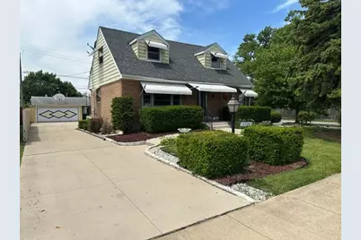 7700 Lawler Avenue, Burbank, IL 60459 - Photo 2