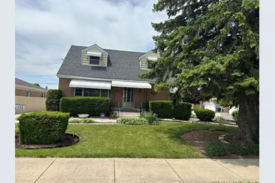 7700 Lawler Avenue, Burbank, IL 60459 - Photo 1
