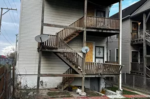 347 W 59th Pl, Chicago, IL 60621 - Photo 2
