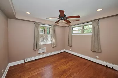 2205 W Highland Avenue #1N, Chicago, IL 60659 - Photo 10