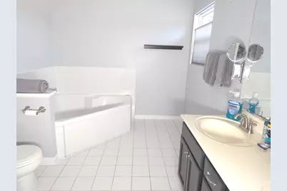 39811 N Long Drive #2, Antioch, IL 60002 - Photo 12