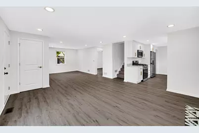 1109 Muirfield Avenue, Waukegan, IL 60085 - Photo 2
