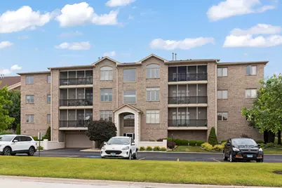 18610 Pine Lake Drive #2D, Tinley Park, IL 60477 - Photo 2