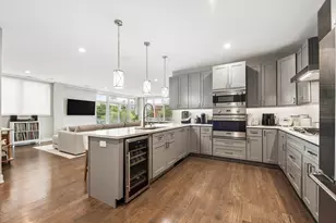 236 S Racine Ave, Chicago, IL 60607 - Photo 6