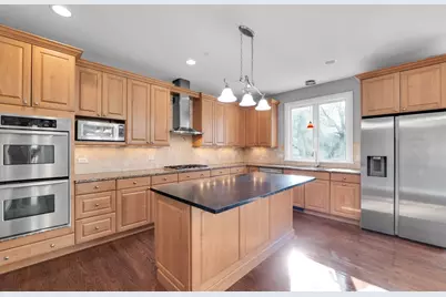 141 Walnut Street, Libertyville, IL 60048 - Photo 10