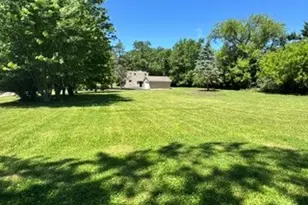 42145 N Kenosha Rd, Zion, IL 60099 - Photo 8