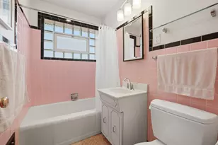 6837 Davis St, Morton Grove, IL 60053 - Photo 10
