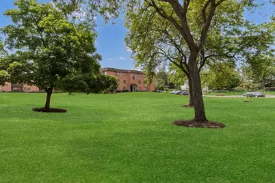 6425 Clarendon Hills Road #311, Willowbrook, IL 60527 - Photo 24
