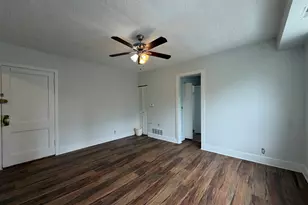 3727 N Pine Grove Ave, Chicago, IL 60613 - Photo 4