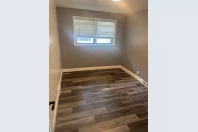 208 1/2 Blackstone Street, Thornton, IL 60476 - Photo 6