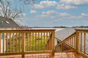 163 Eagle Point Rd, Fox Lake, IL 60020 - Photo 10