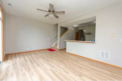 2231 Flagstone Lane, Carpentersville, IL 60110 - Photo 8