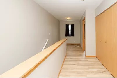2231 Flagstone Lane, Carpentersville, IL 60110 - Photo 20