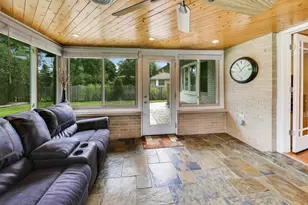 16 S Wildwood Dr, Prospect Heights, IL 60070 - Photo 20