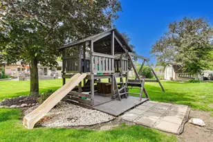 16 S Wildwood Dr, Prospect Heights, IL 60070 - Photo 52