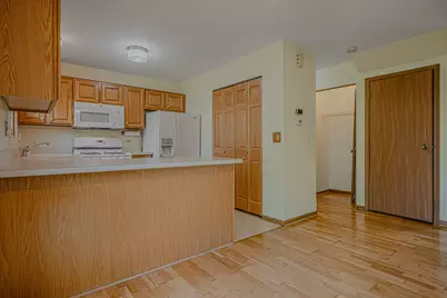 431 Ascot Lane, Streamwood, IL 60107 - Photo 10