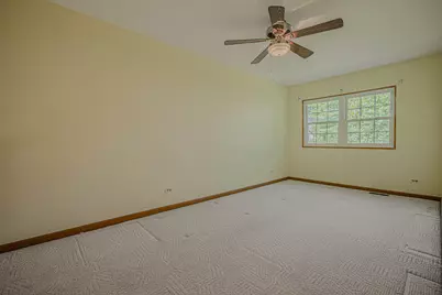 431 Ascot Lane, Streamwood, IL 60107 - Photo 14