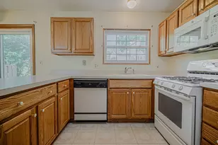 431 Ascot Ln, Streamwood, IL 60107 - Photo 12