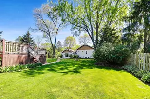 15352 W Cherrywood Ln, Libertyville, IL 60048 - Photo 38