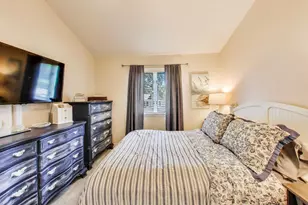 3923 E Lake Shore Dr, Wonder Lake, IL 60097 - Photo 24