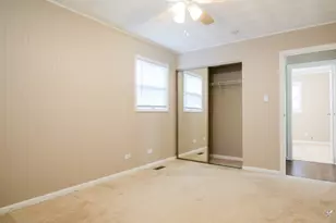 1595 Highland Blvd, Hoffman Estates, IL 60169 - Photo 14