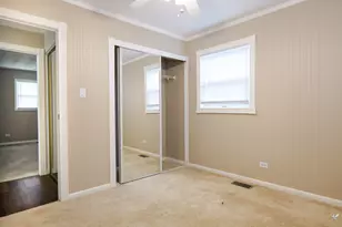 1595 Highland Blvd, Hoffman Estates, IL 60169 - Photo 20
