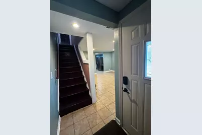 2020 Berkshire Circle #H, Carpentersville, IL 60110 - Photo 28