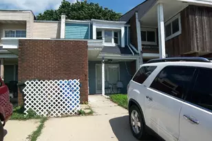 2020 Berkshire Cir, Carpentersville, IL 60110 - Photo 1