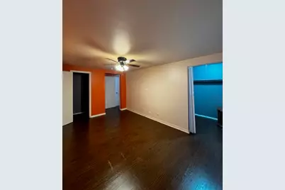 2020 Berkshire Circle #H, Carpentersville, IL 60110 - Photo 24