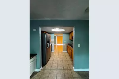 2020 Berkshire Circle #H, Carpentersville, IL 60110 - Photo 10