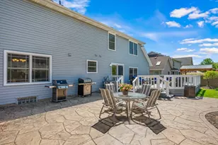 1288 Crystal Shore Dr, Carol Stream, IL 60188 - Photo 54