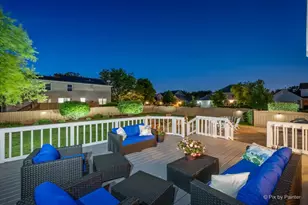 1288 Crystal Shore Dr, Carol Stream, IL 60188 - Photo 12