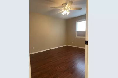 3829 Eastway Drive, Island Lake, IL 60042 - Photo 16