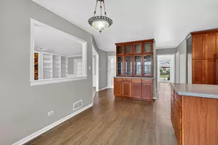 8415 Country Club Ln, Orland Park, IL 60462 - Photo 34