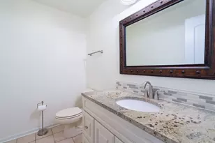 8415 Country Club Ln, Orland Park, IL 60462 - Photo 18