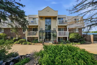 213 E Liberty Street #11, Wauconda, IL 60084 - Photo 1