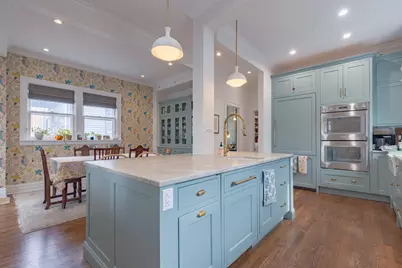 1220 E 57th Street, Chicago, IL 60637 - Photo 8