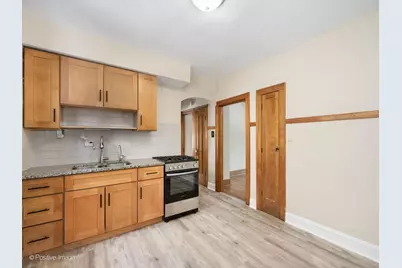 5434 W Wellington Avenue, Chicago, IL 60641 - Photo 16