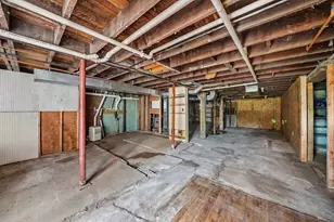 809 E Center St, Ottawa, IL 61350 - Photo 28