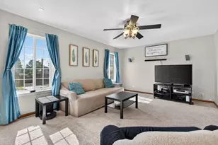 1014 Woodiris Dr, Joliet, IL 60431 - Photo 8