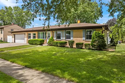 6910 Juniper Street, Hanover Park, IL 60133 - Photo 2