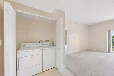 8822 Brookfield Avenue #405, Brookfield, IL 60513 - Photo 16