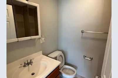 6507 N Hamilton Avenue #4S, Chicago, IL 60645 - Photo 8