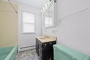 11S056 Madison St, Burr Ridge, IL 60527 - Photo 56