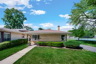 1112 Hickory Rd, Homewood, IL 60430 - Photo 2