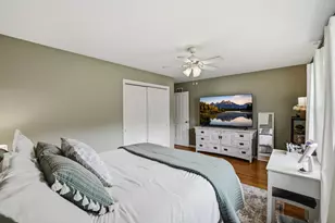 759 Yorkshire Ln, Des Plaines, IL 60016 - Photo 16