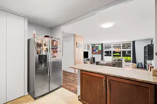 5901 N Sheridan Rd, Chicago, IL 60660 - Photo 10
