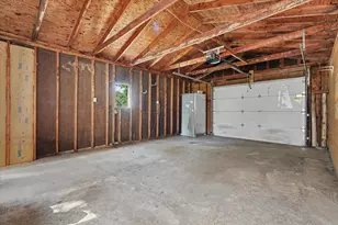 219 E 4th St, Gibson City, IL 60936 - Photo 20