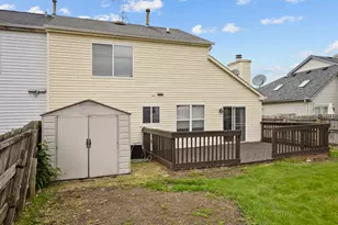 1127 Ashbrook Dr, Mundelein, IL 60060 - Photo 24