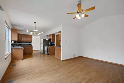 1127 Ashbrook Drive, Mundelein, IL 60060 - Photo 14